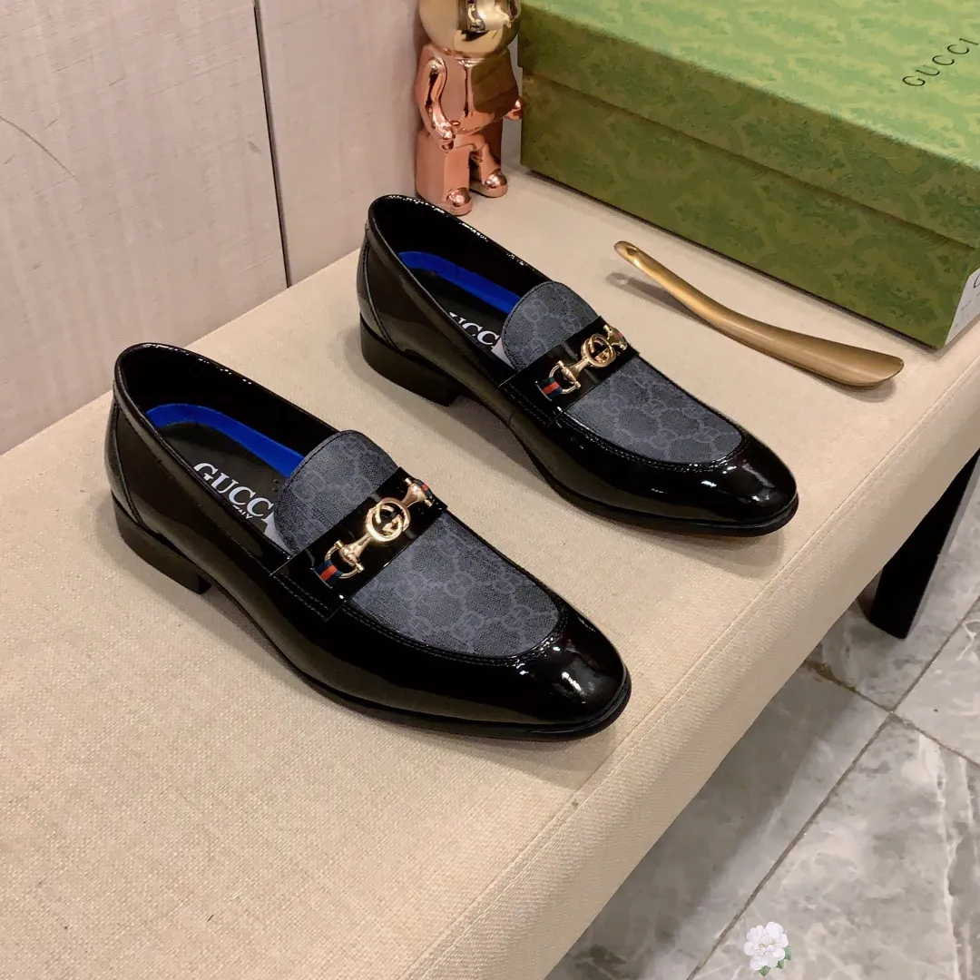 Men's Leather Shoes Men's Shoes 💰480💰💰🎩🎩 [Lightning] [Lightning] "Gucci*" The latest and most popular casual business leather shoes, top brand [Seduce] luxury ~ purchasing agent, top quality ~. [Strong] The upper is made of imported breathable cowhide with matching material ➕ breathable cowhide feet (•) and fine workmanship. The original stylish and stylish soft rubber wear-resistant and non-slip outsole is light and comfortable on the feet. The real thing looks better when taken in real life. 309: code: 38-44, can be customized to 45